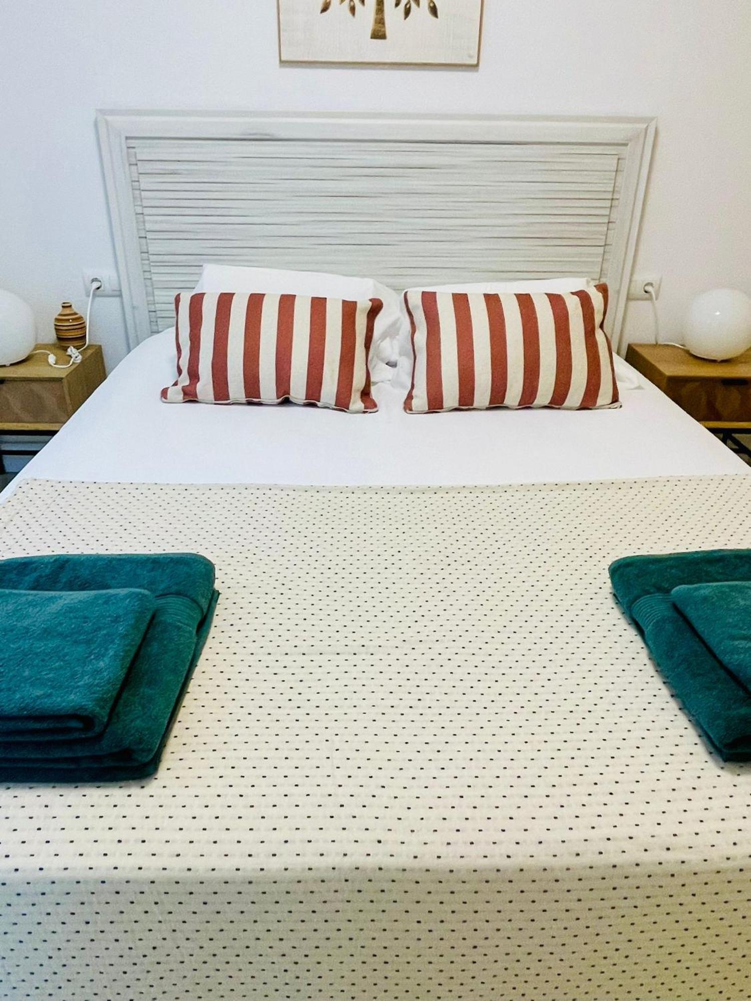 Apartamentos Familiares Puerto Nova Cartagena Eksteriør billede