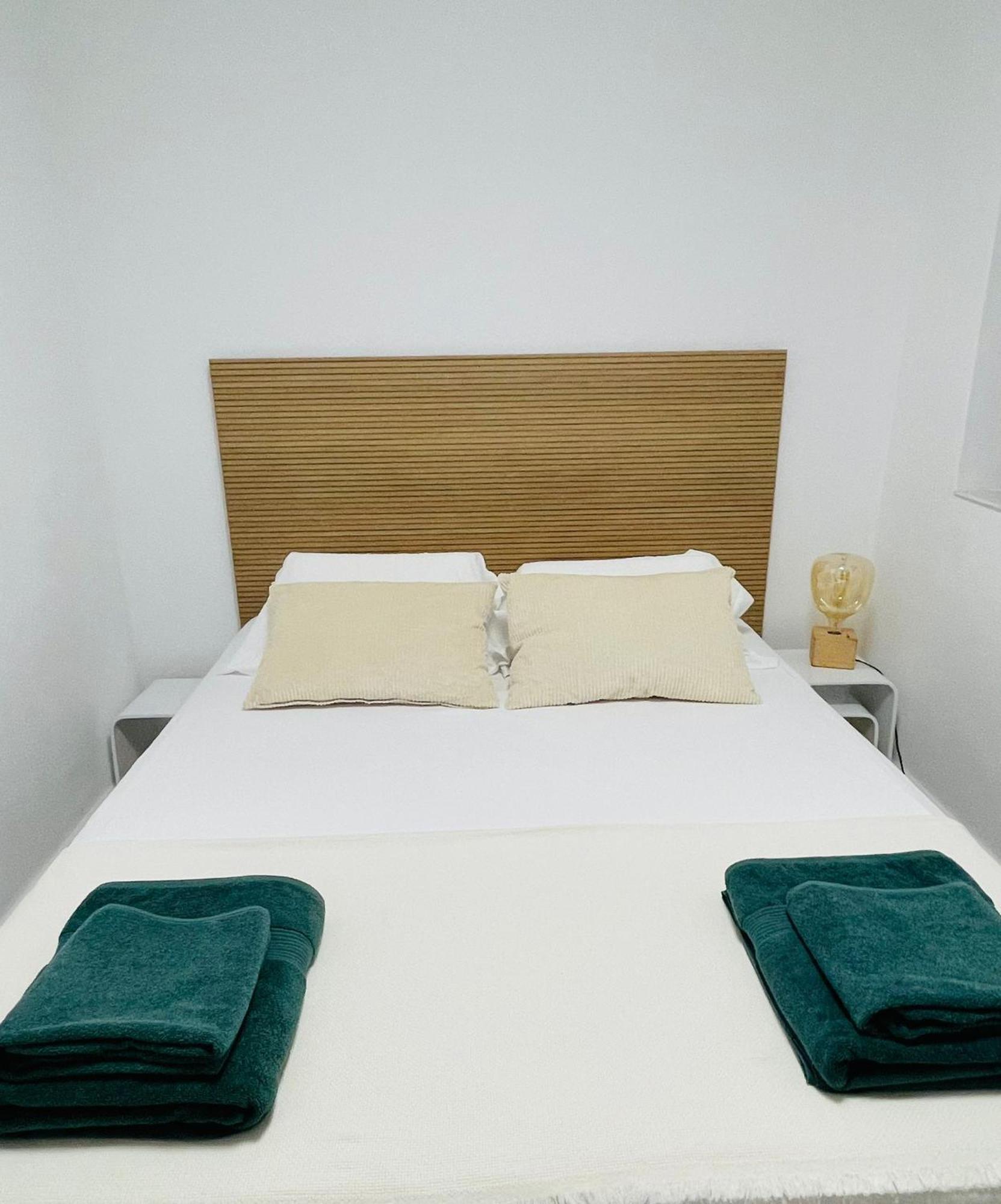 Apartamentos Familiares Puerto Nova Cartagena Eksteriør billede